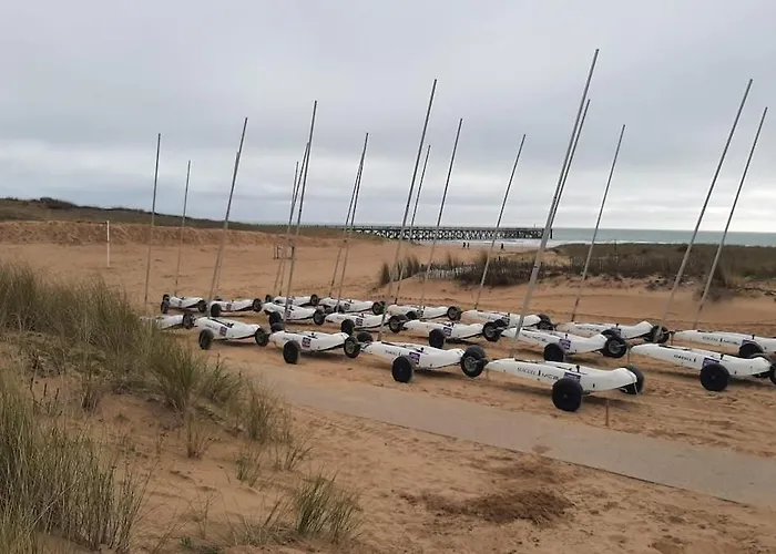 Maison Vendeenne Avec Prestations * 생 힐레르 드 리에